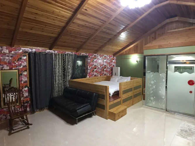 Gallery Motel