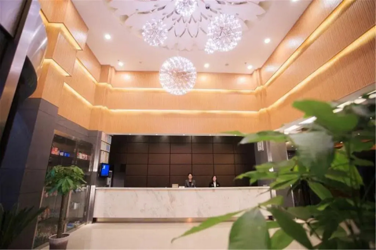 Starway Hotel