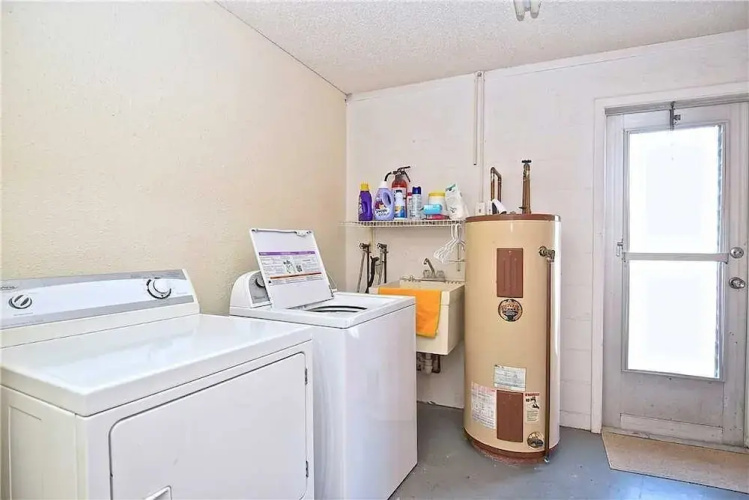 Falcon Beach - Three Bedroom Home