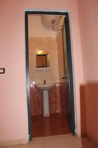 Haka Guesthouse