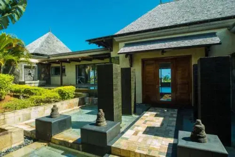 Villa Santara by Oazure 9-14 persons