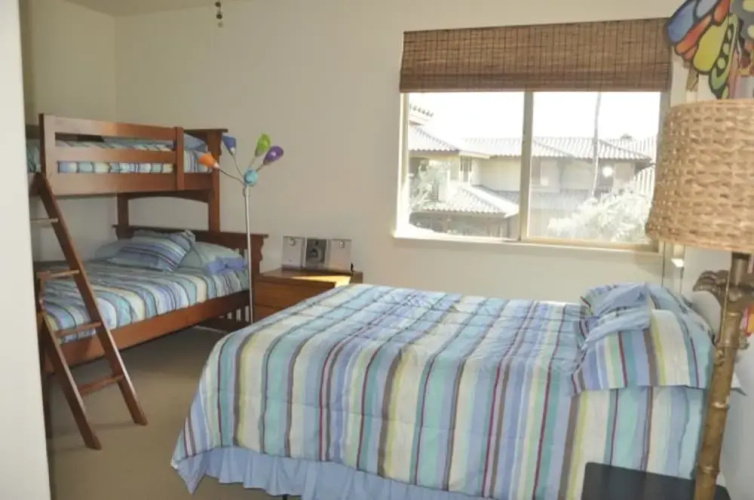 Koa'e Kea's Nest