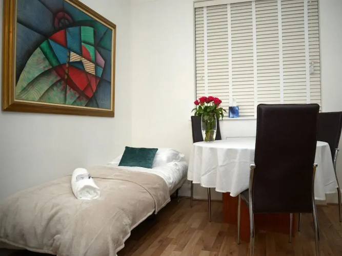 Marble Arch Apartment