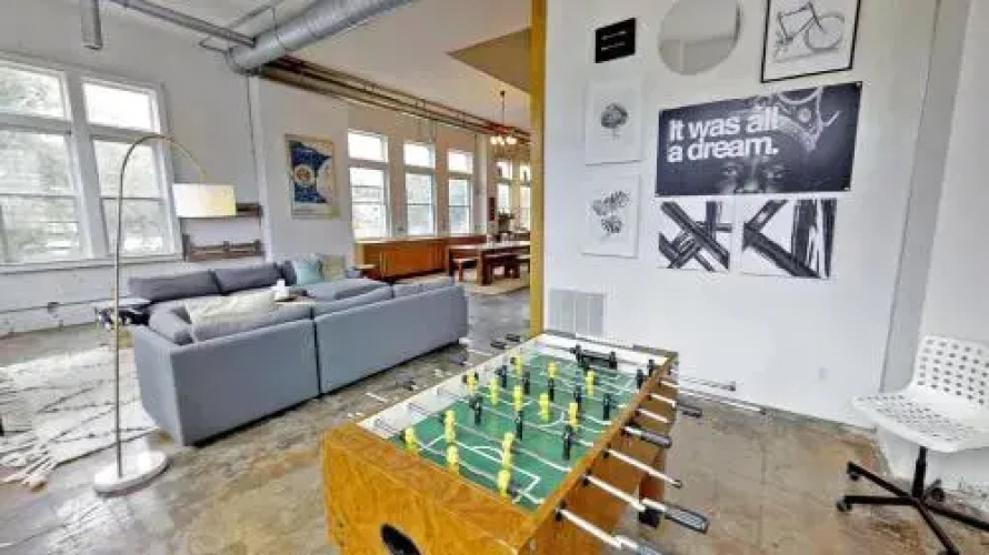 Atelier Lofts