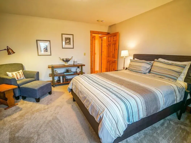 Whispering Aspens - 6 Br Home