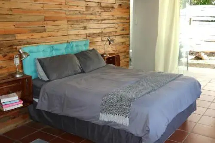 Barefoot B&B