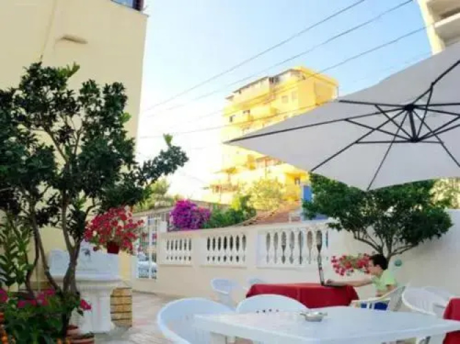 Hotel Vila Max