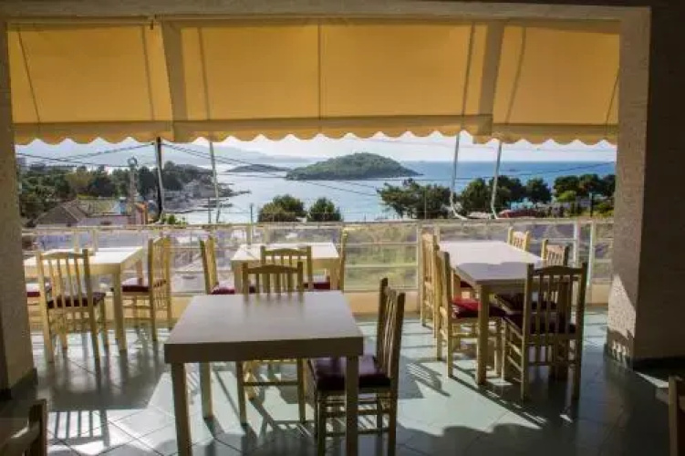 Hotel Ardiani