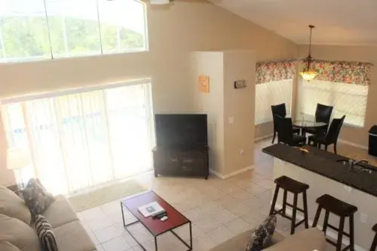 Montana Villa WR001