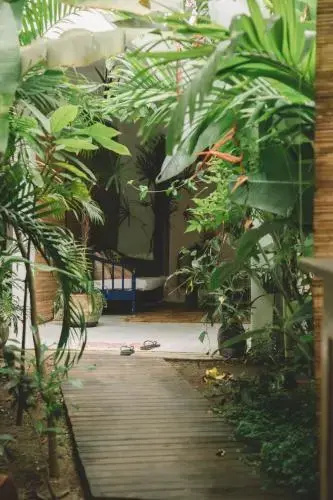 Quiron Quarto Hostel