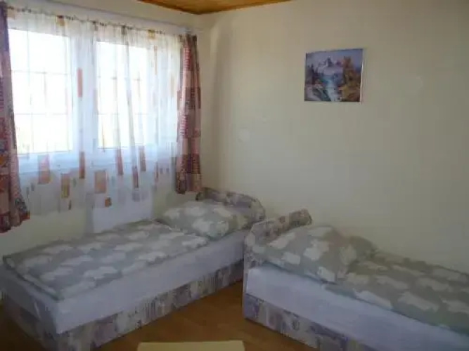 Kristály Panoráma Villa