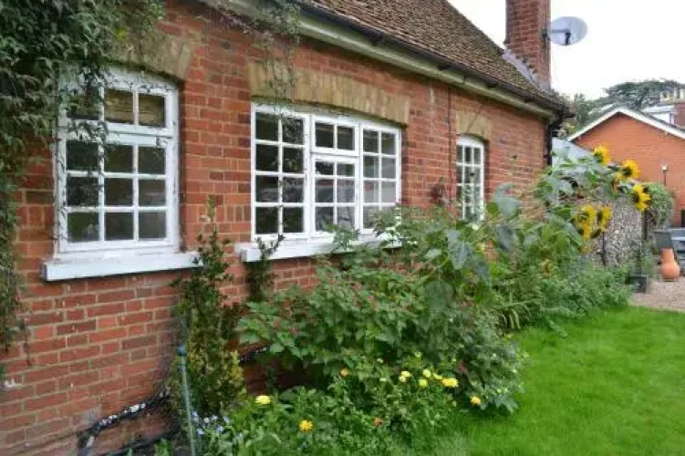 Walnut Cottage