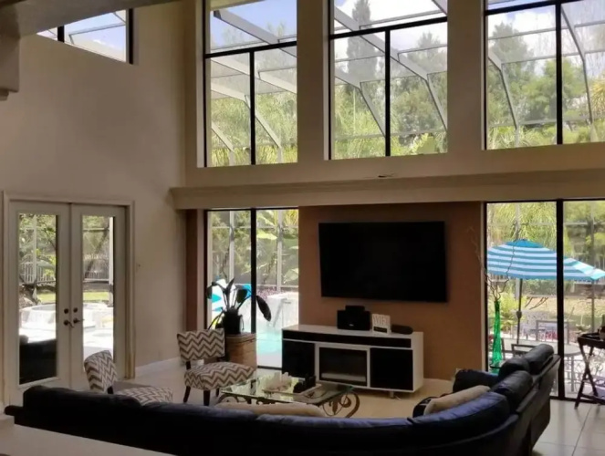 Spacious Mansion Escape