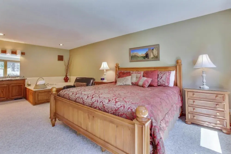 zRidge Condo 07