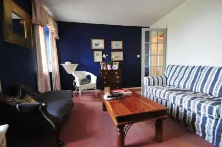 Fron Deg Guest House