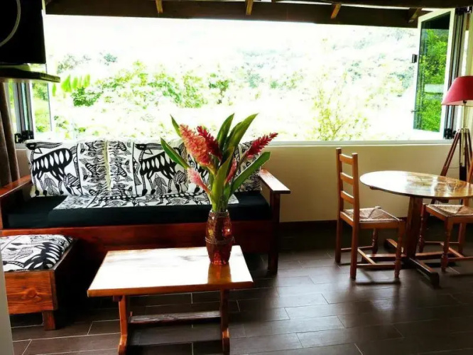Guest House La Maison du Voyage