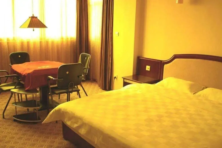 Hangdu Business Hotel
