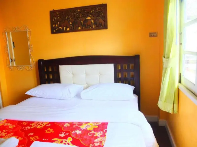 Baan Romruen Homestay