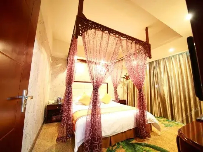 Huifeng Hotel