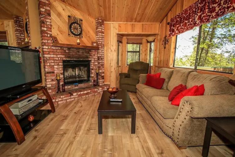 Tree Top Hideaway 888 by RedAwning