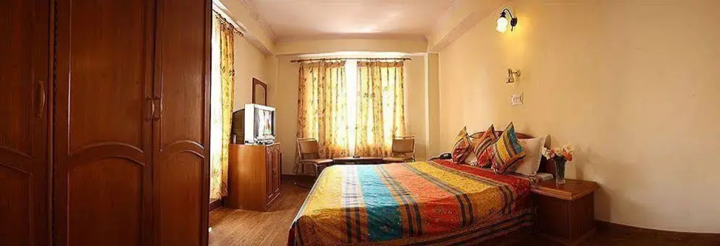 Hotel Deepwoods