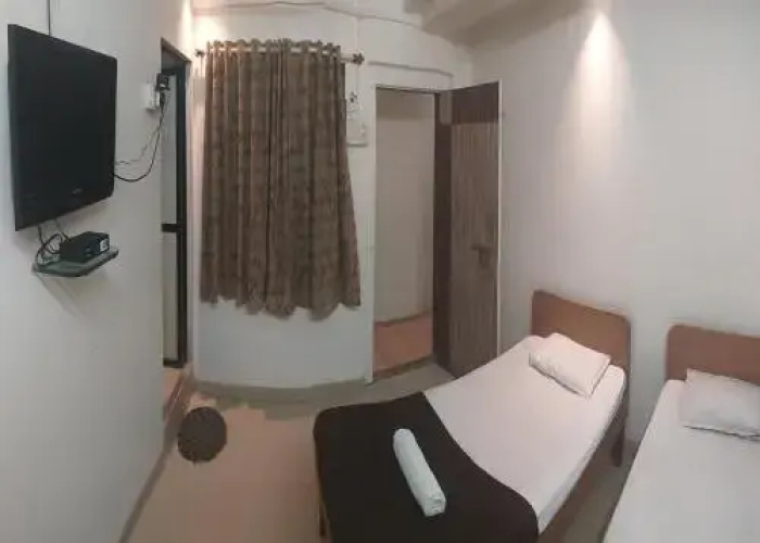 Hotel Ashirwad Lodge