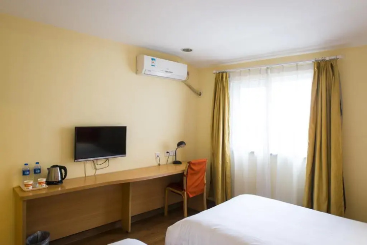 Hebei Hotel