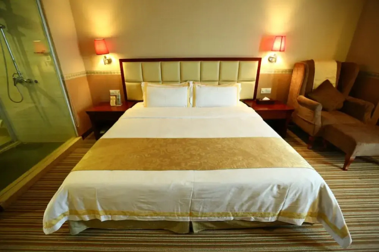 Foshan Friendly Holiday Hotel