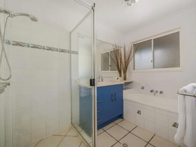 Coolum House, Pet Friendly