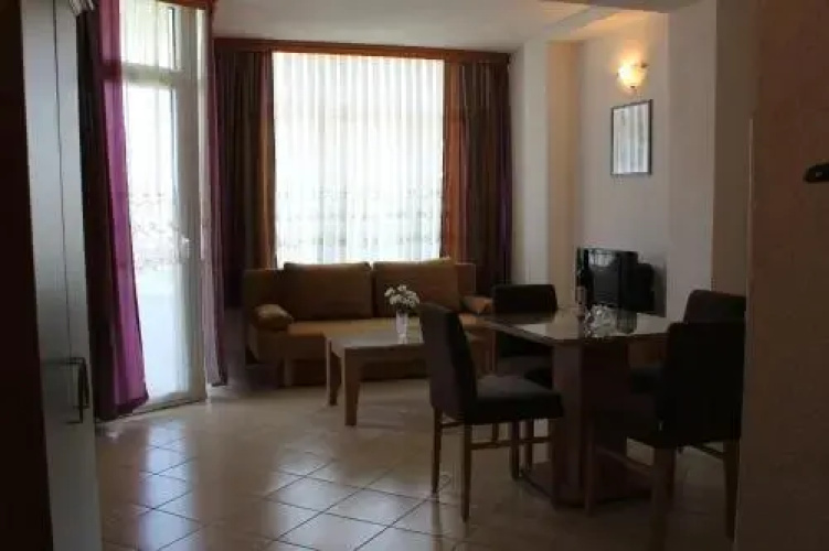 Villa Nestor