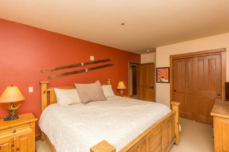 Oro Grande #206 - 2 Br Condo