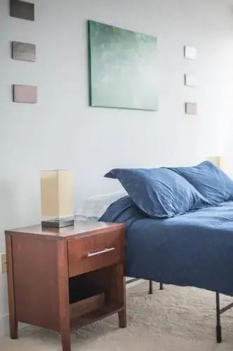 Convenient 1BR in 3rd Ward with Parking