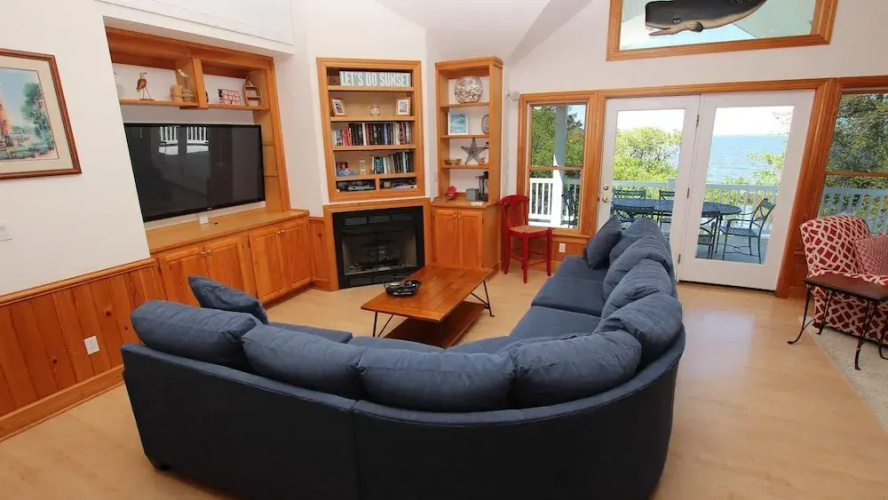 Lions Den Home - 6 Br Home