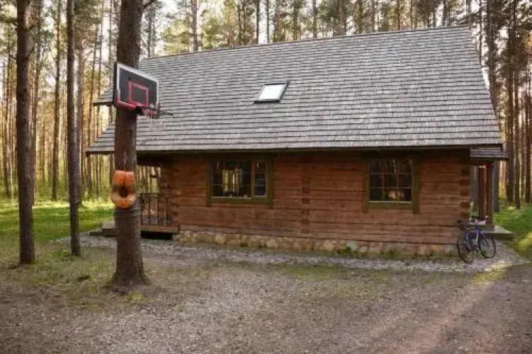 Mändjala Forest House