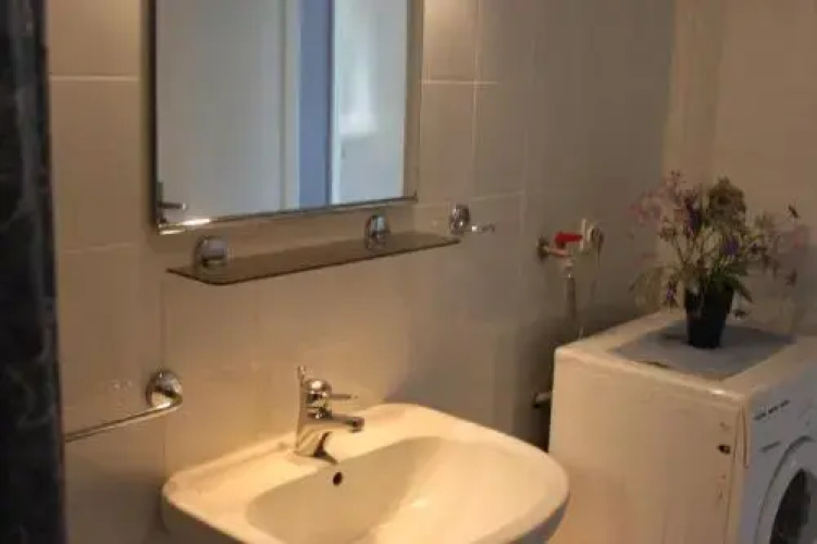 Oasis Apartments