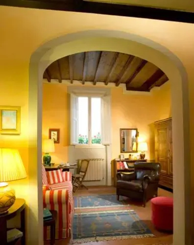 Casa Mercato