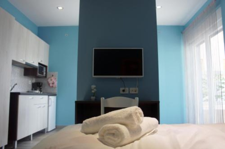 Iris Studios