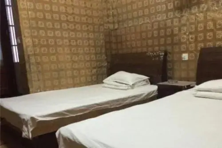 Jiangshan Lexin Guesthouse