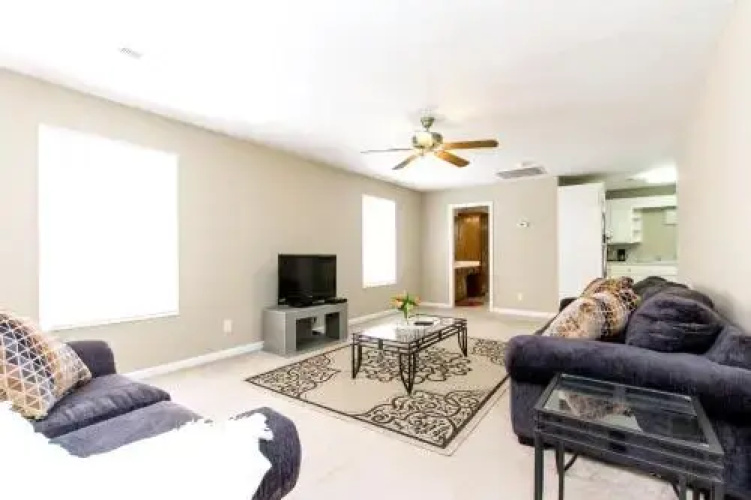 Vaughns Gap Rd Apartment - 3 Br Apts