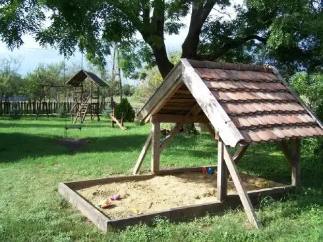 Koroknai Porta