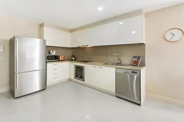 Salt 13 Luxury Apartment
