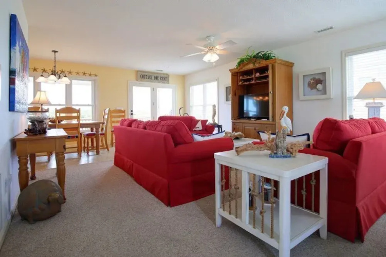 Libby's Lookout 4 Bedroom Home by RedAwning