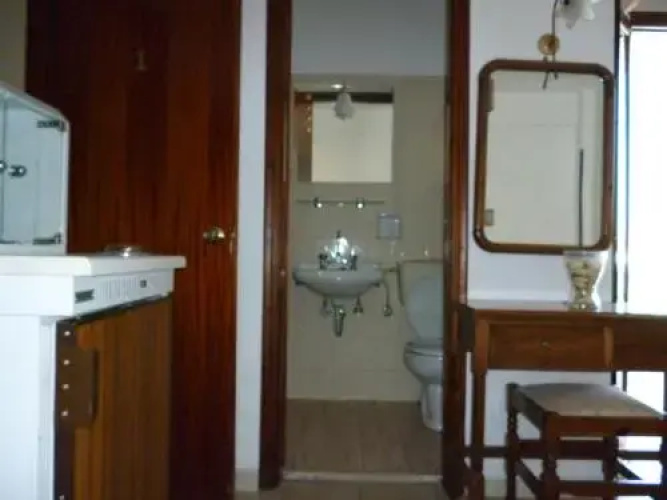 Pension Eleni Rooms