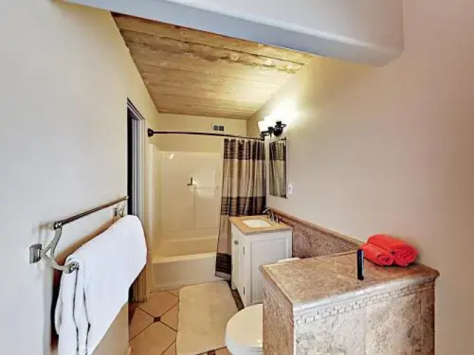 576 E Desert Holly Circle Home