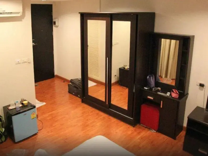 B8 Rooms Hotel Bangkok