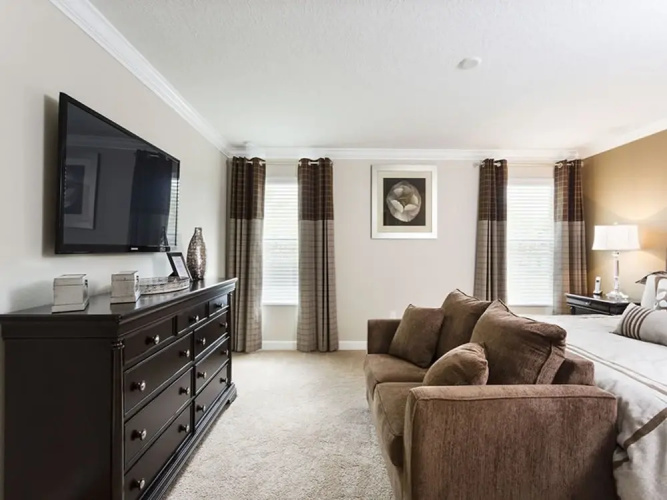 Paradise Palms 8864