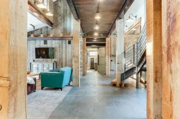 Canyon Ranch - 5 Br Home