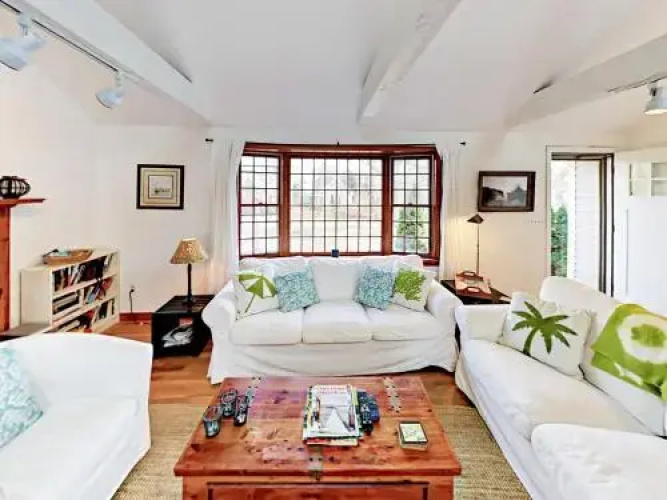 Pond-Front Perfection - 3 Br Home