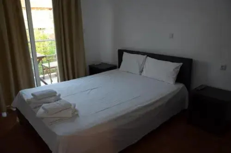 Androni
