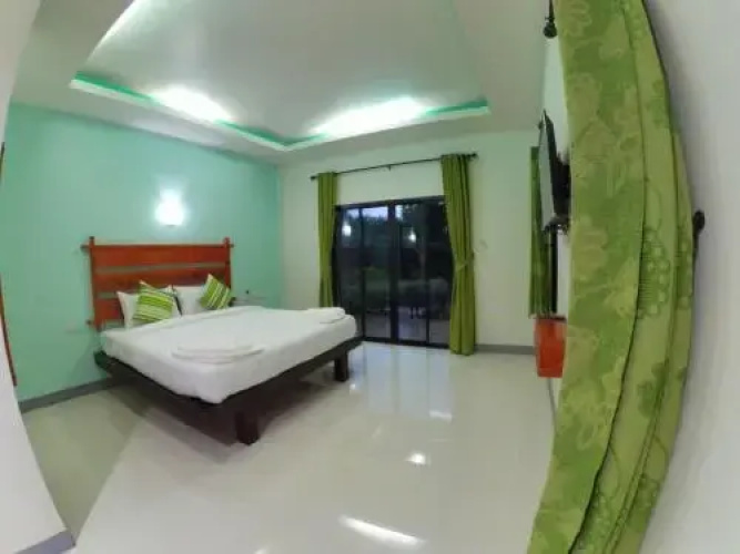 Reenaa lanta Resort